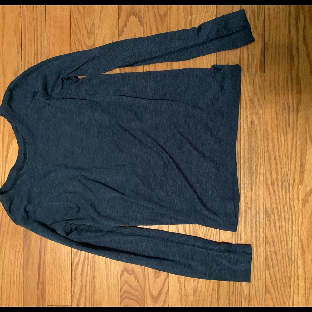 Lululemon swifty tech long sleeve RELAXED shirt